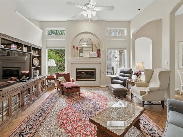 3022  Abbey Lane , Farmers Branch Texas 75234
