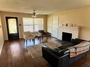 3472  Rugged Drive , Dallas Texas 75224