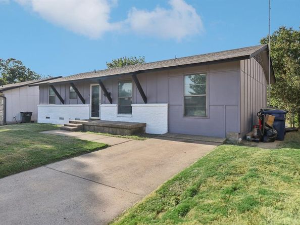 4402  Pineridge Drive , Garland Texas 75042