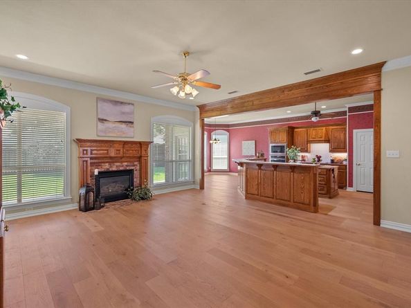 1017  Brook Arbor Drive , Mansfield Texas 76063
