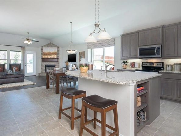 1016  Windsong Drive , Crowley Texas 76036