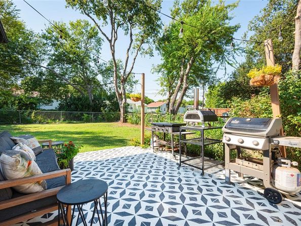 2620  Dixiana Drive , Farmers Branch Texas 75234