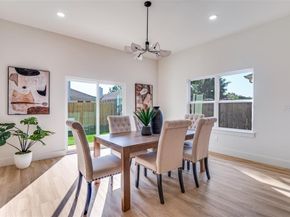 5720  Hunters Bend Lane , Dallas Texas 75249