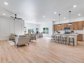 5720  Hunters Bend Lane , Dallas Texas 75249