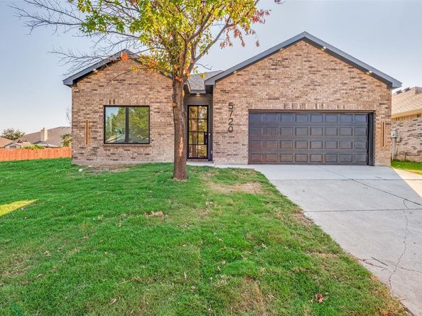 5720  Hunters Bend Lane , Dallas Texas 75249