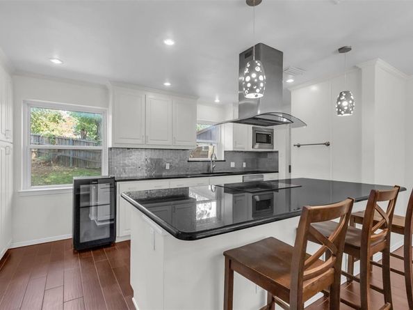 2017  Garden Oaks Drive , Arlington Texas 76012