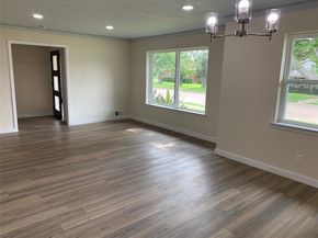 321  Duke Street , Garland Texas 75043
