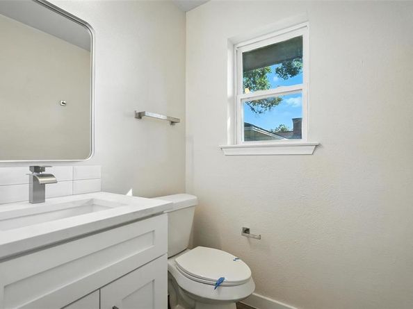 321  Duke Street , Garland Texas 75043