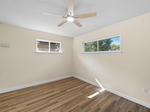 321  Duke Street , Garland Texas 75043