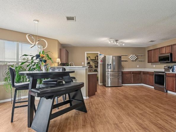 6756  Shadow Creek Drive , Dallas Texas 75241