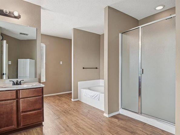 6756  Shadow Creek Drive , Dallas Texas 75241