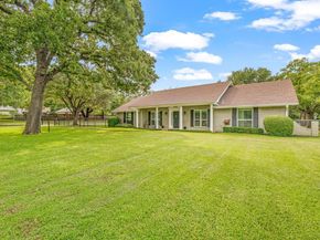 1722  Wanda Way , Arlington Texas 76001