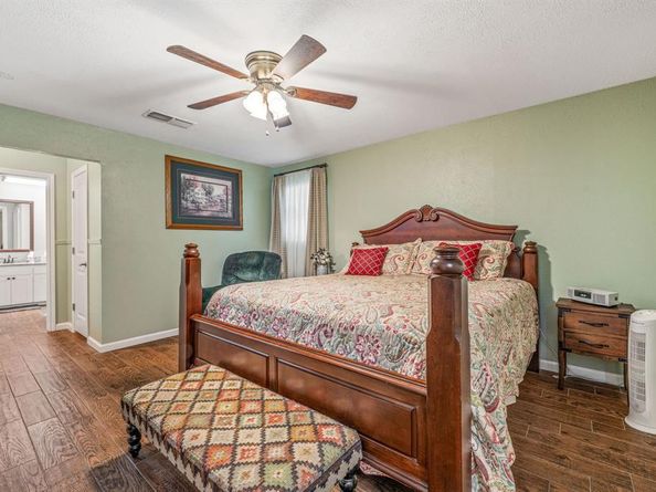 1722  Wanda Way , Arlington Texas 76001