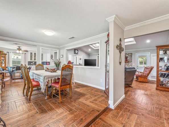 1722  Wanda Way , Arlington Texas 76001