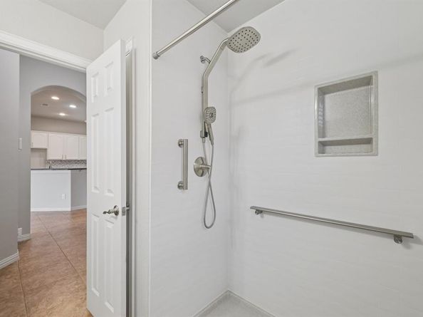 428  Hackworth Street , Roanoke Texas 76262
