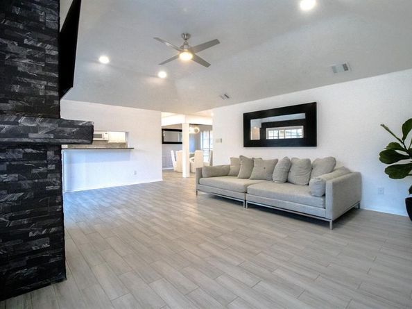 1612  Piedmont Place , Carrollton Texas 75007