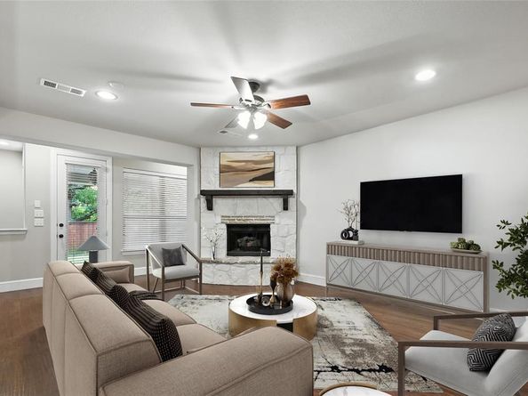 9328  Kaitlyn Court , Lantana Texas 76226