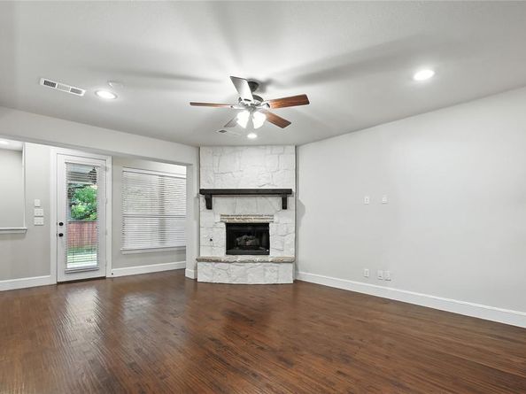 9328  Kaitlyn Court , Lantana Texas 76226