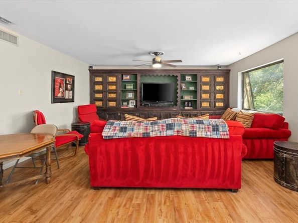 4017  Hildring Drive E, Fort Worth Texas 76109