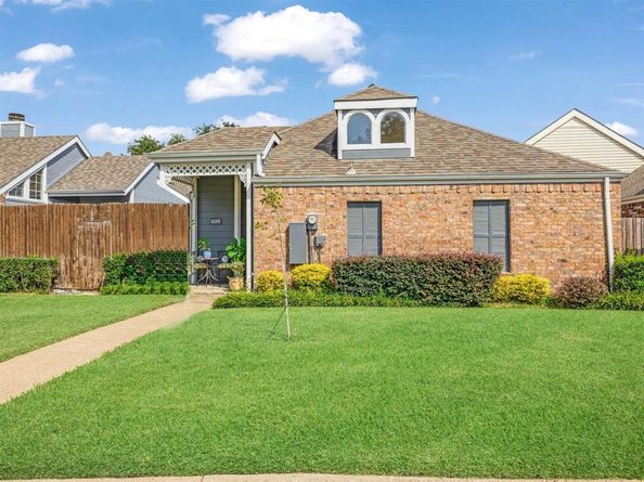 4108  Hollow Oak Drive , Dallas Texas 75287