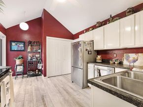4108  Hollow Oak Drive , Dallas Texas 75287