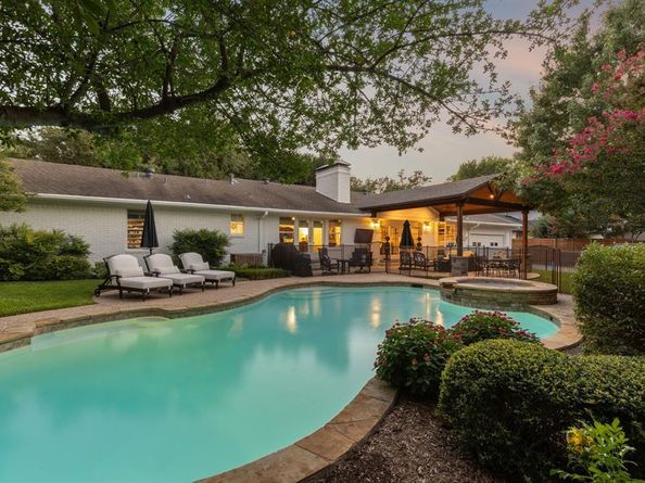 4149  Alta Vista Lane , Dallas Texas 75229