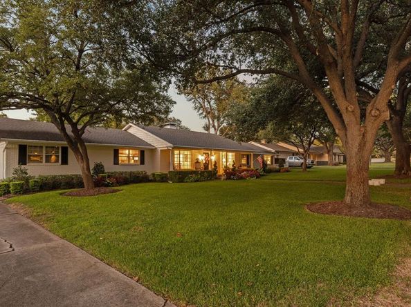 4149  Alta Vista Lane , Dallas Texas 75229