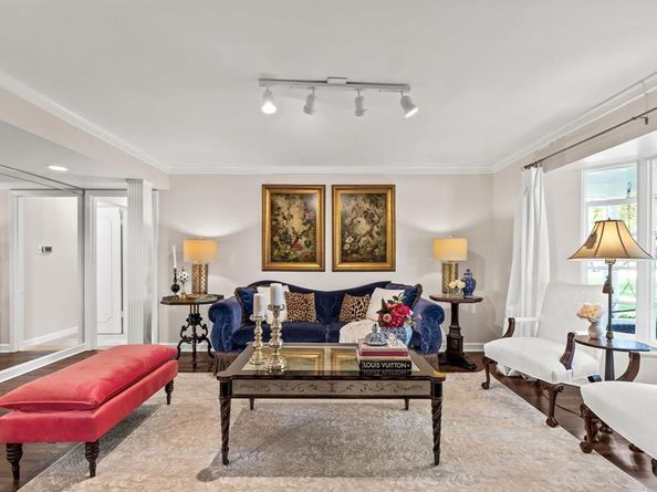 4149  Alta Vista Lane , Dallas Texas 75229
