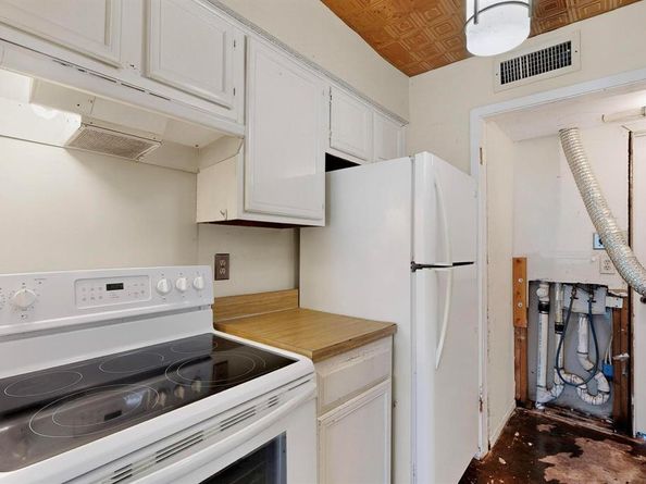 1603 N Garrett Avenue  102, Dallas Texas 75206