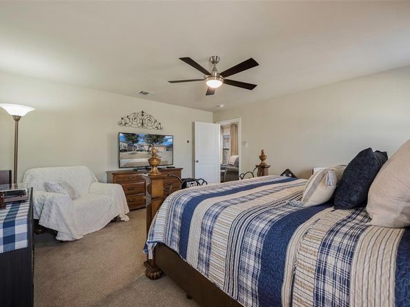 2298  Bryant Lane , Fate Texas 75189