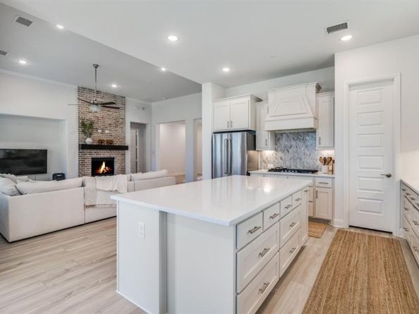 1721  Gem Drive , Rockwall Texas 75087