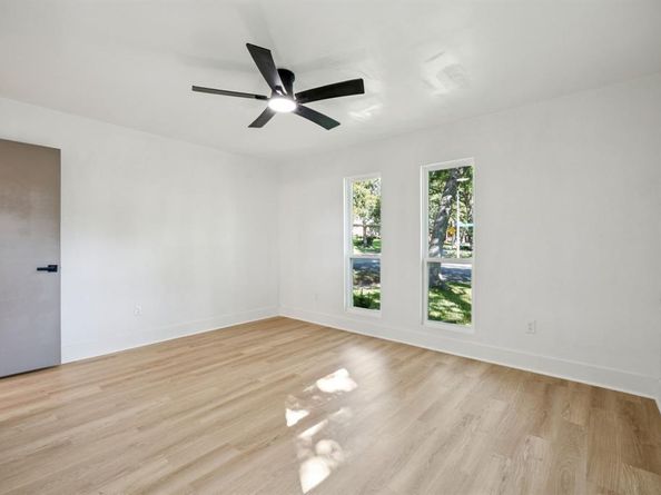 5016  Sugar Lake Road , Fort Worth Texas 76103
