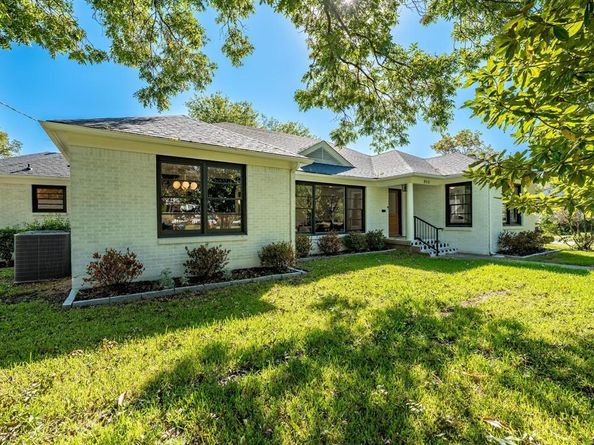 800 N Waddill Street , McKinney Texas 75069
