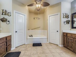 917  John Kennedy Drive , Saginaw Texas 76179