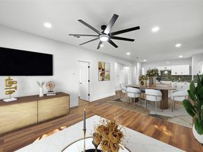 1629  Pine Street , Dallas Texas 75215