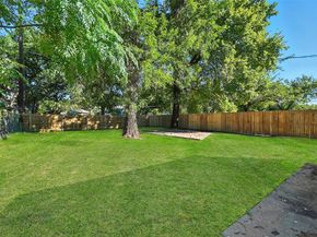 1629  Pine Street , Dallas Texas 75215