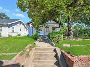1629  Pine Street , Dallas Texas 75215