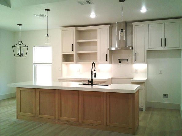 3528  Stuart Drive , Fort Worth Texas 76110