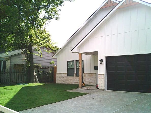 3528  Stuart Drive , Fort Worth Texas 76110