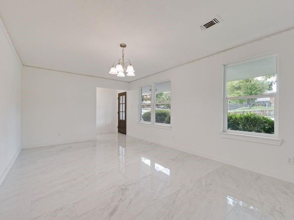 5614  University Hills Boulevard , Dallas Texas 75241