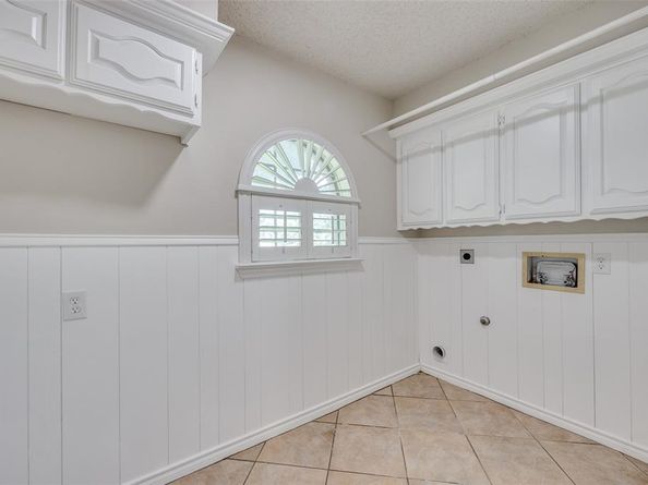 9206  Dove Meadow Drive , Dallas Texas 75243