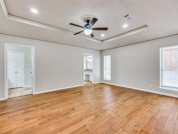 9206  Dove Meadow Drive , Dallas Texas 75243