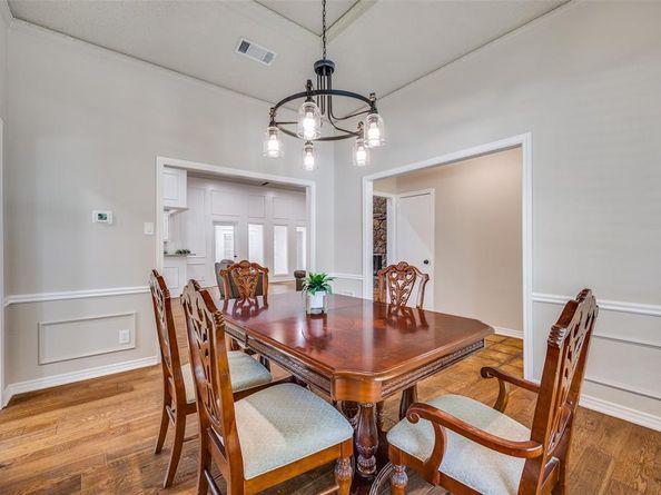 9206  Dove Meadow Drive , Dallas Texas 75243
