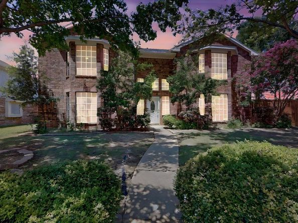 3819  Silver Maple Drive , Carrollton Texas 75007