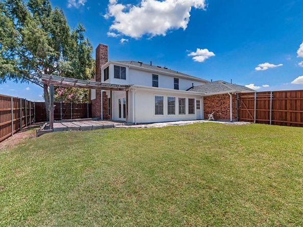 3819  Silver Maple Drive , Carrollton Texas 75007