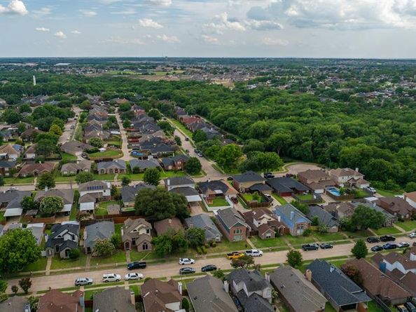 2402  Weatherby Drive , Mesquite Texas 75181
