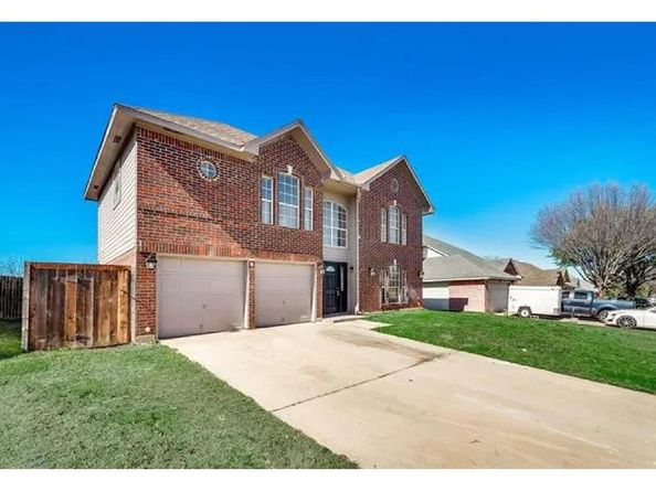 4914  Redwater Drive , Arlington Texas 76018