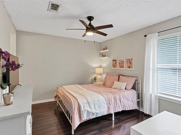 3520  Stone Creek Lane S, Fort Worth Texas 76137