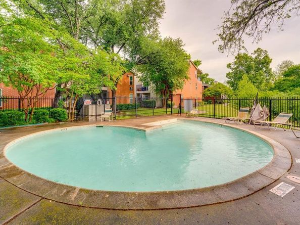 6900  Skillman Street  102, Dallas Texas 75231