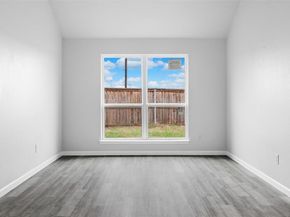 619  White Swan Drive , Arlington Texas 76002